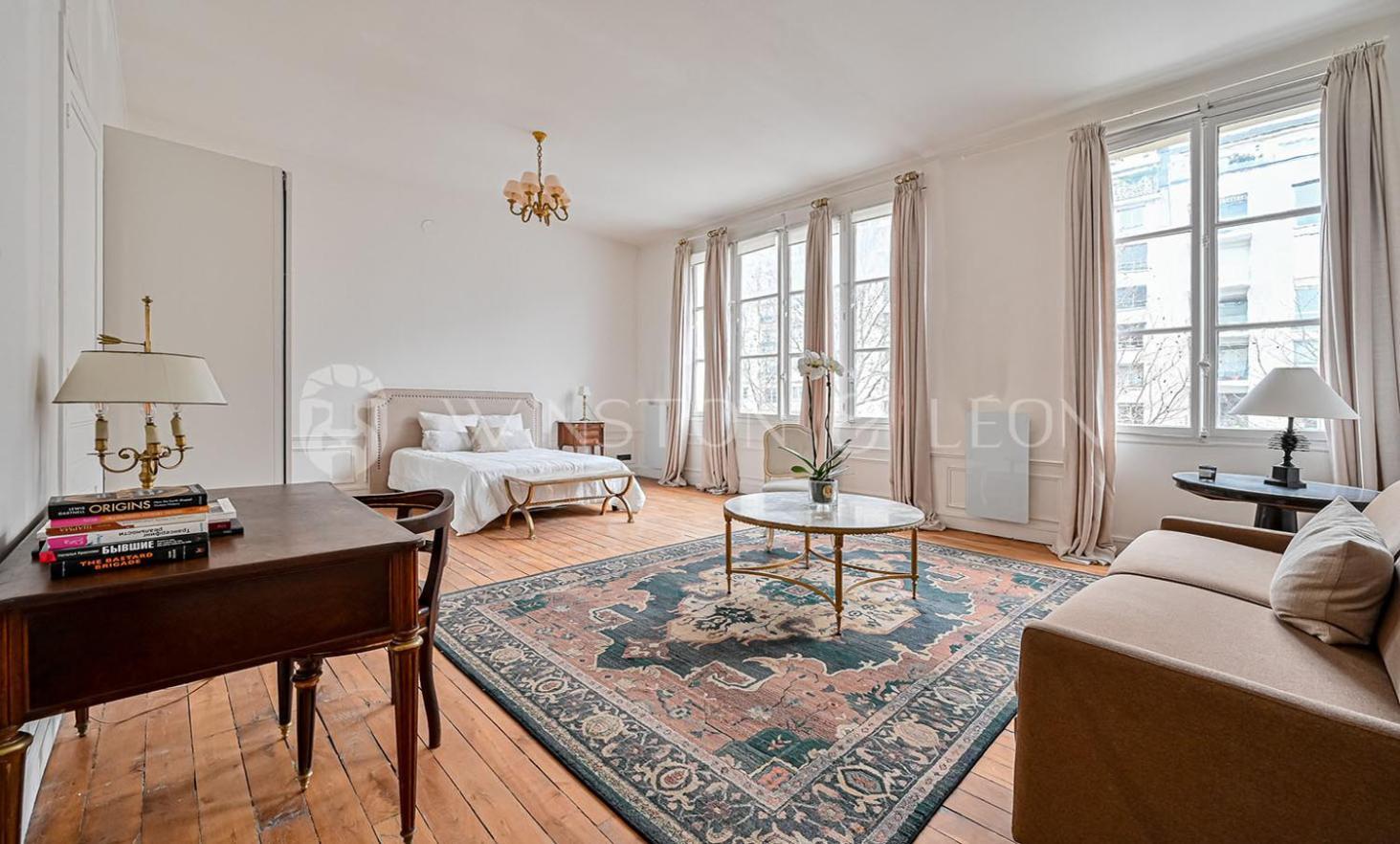 Appartement 7eme Invalides/ Tour Eiffel 1er Etage Paris